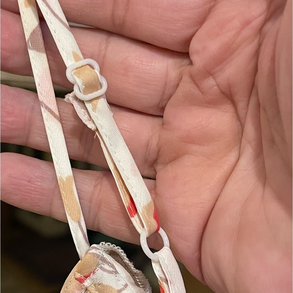 ❤️Lauren Conrad size XL cute camisole top. Great shades of poppy/tan colors! - Picture 6 of 6